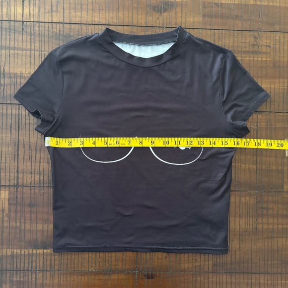 Boobs T-shirt - Picture 5 of 6